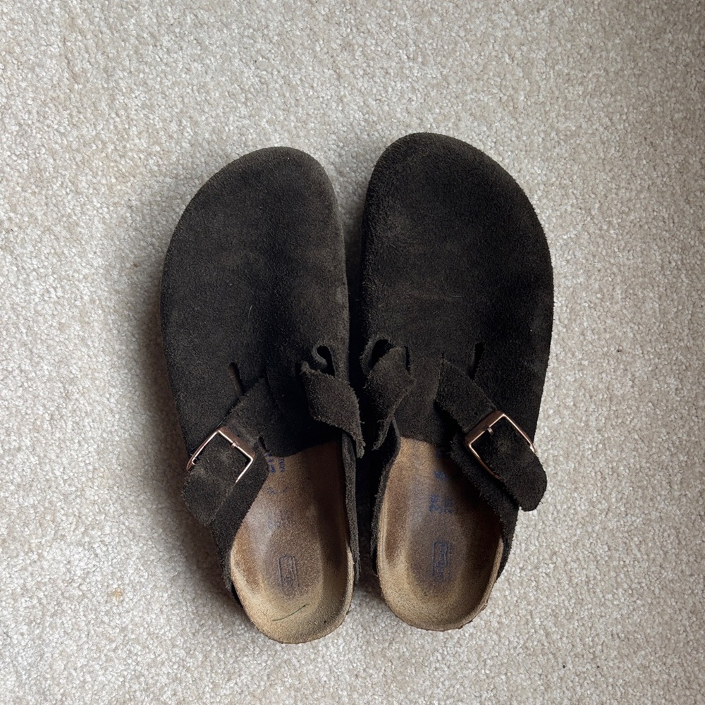 Birkenstock Clogs - Dark Brown